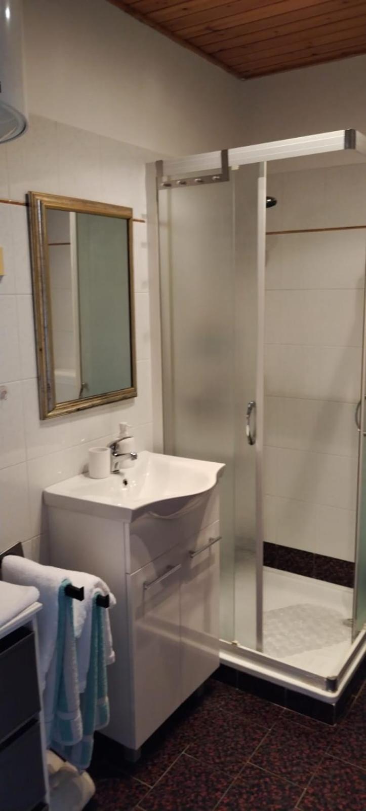 Apartment Gaudeamus อูมัค ภายนอก รูปภาพ